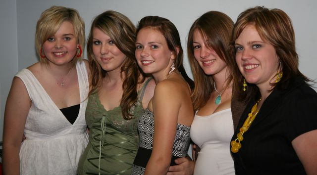 Makaylie Foodey, Melody Pool, Kaylah Anne, Caitlin Holland and Hannah Brooker.